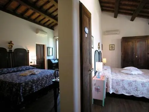 I Quattro Passeri Country House Santa Paola