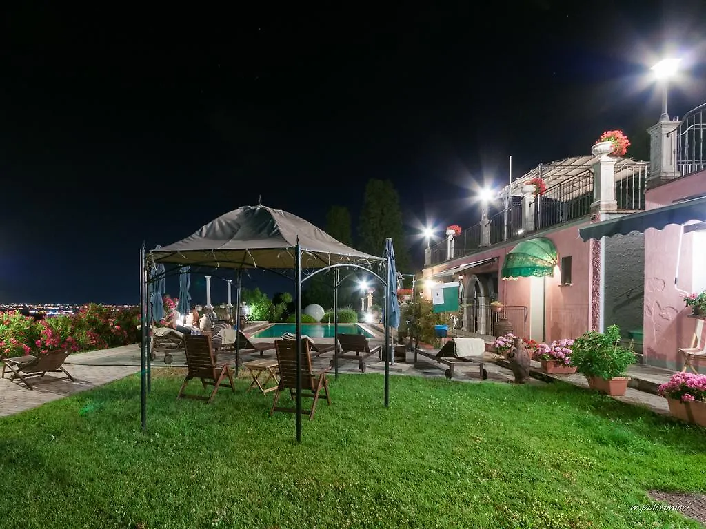 I Quattro Passeri Country House Santa Paola
